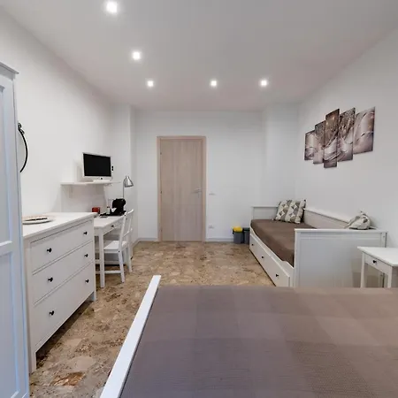 Casa Rosa Beige E Blu-3